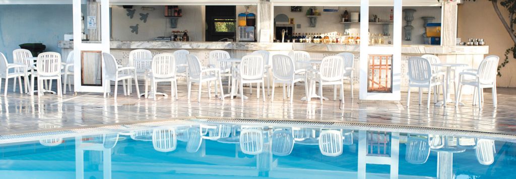 POOL BAR